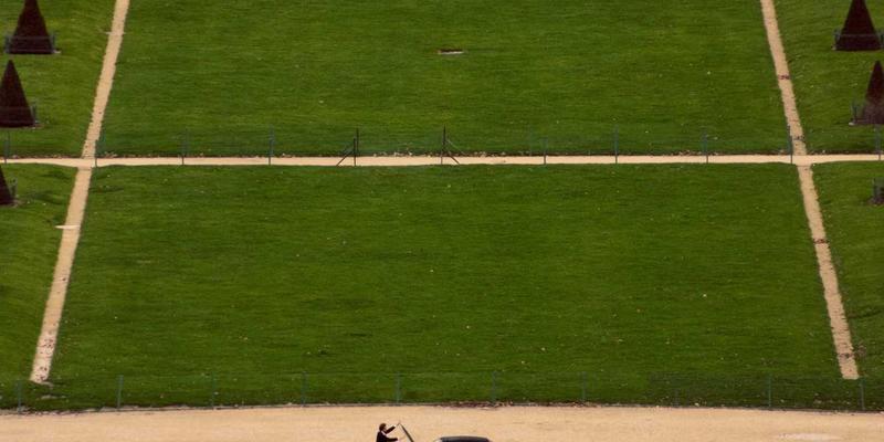 IT资源优化与服务器运维实战：技术博客主的效率提升指南